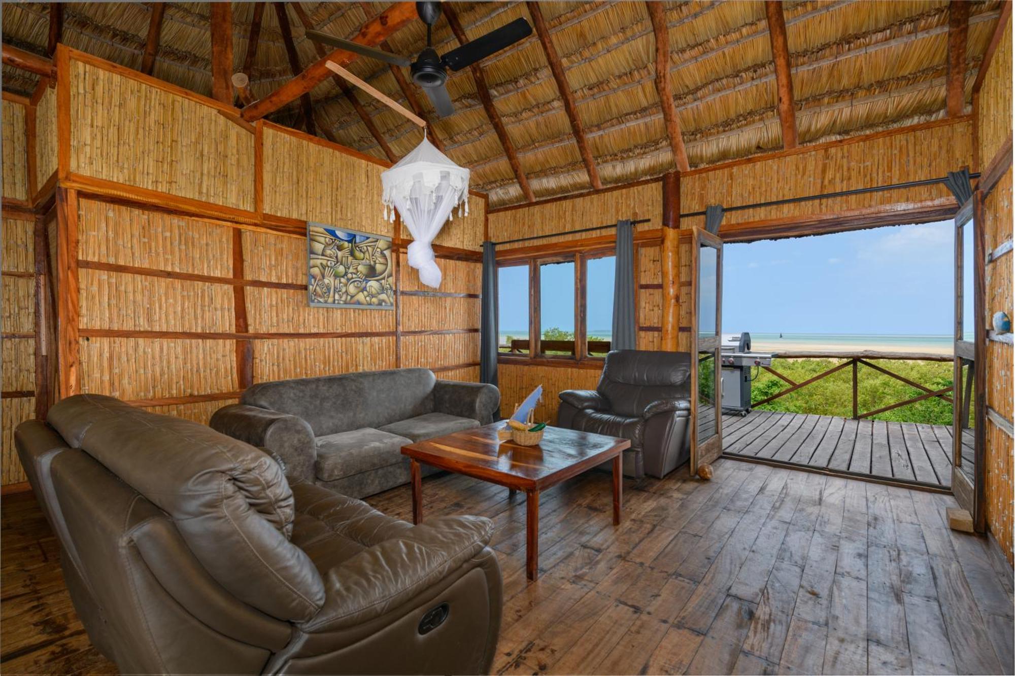 Ocean Pearl Beach Lodge Виланкулос Экстерьер фото
