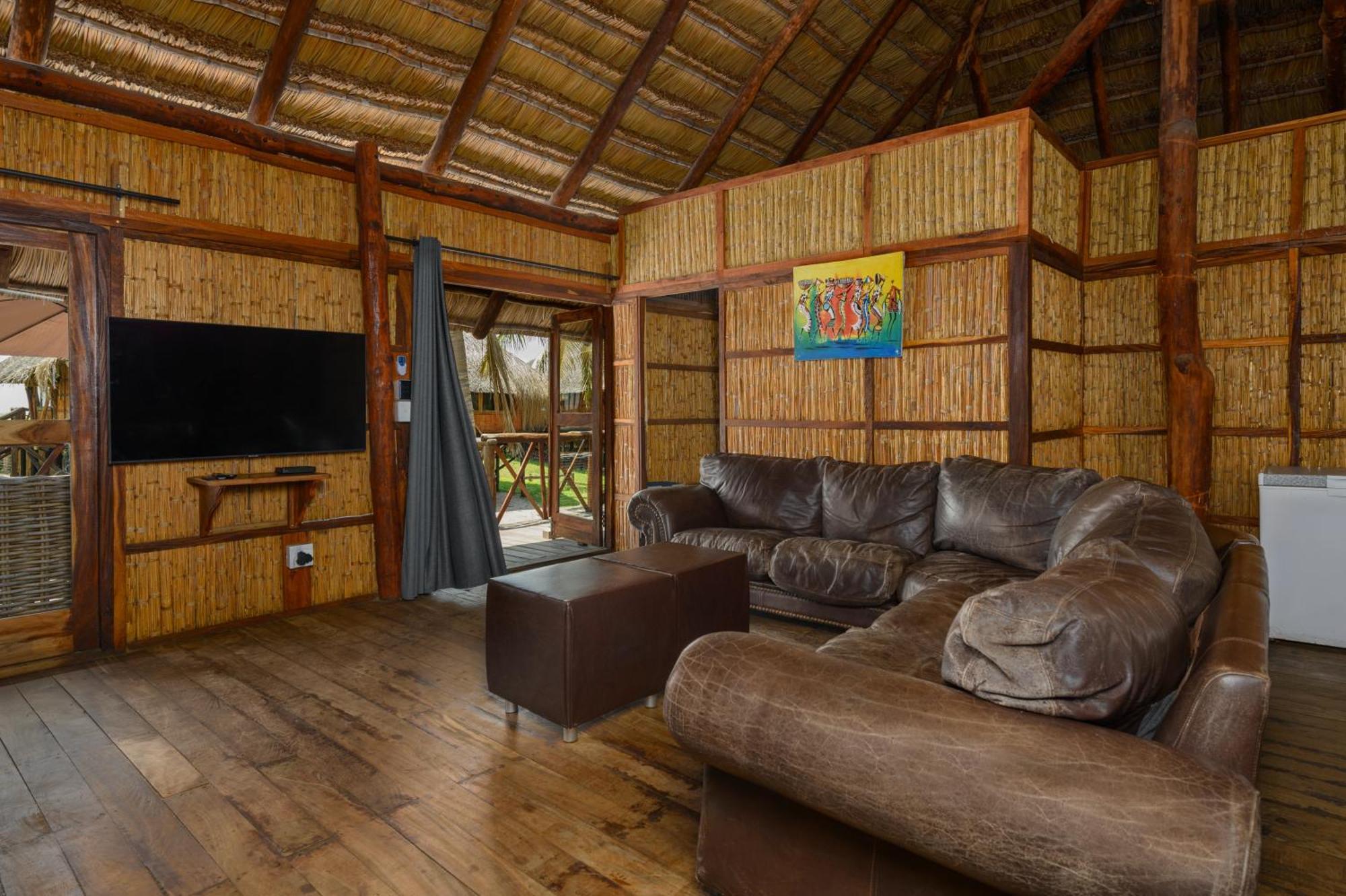 Ocean Pearl Beach Lodge Виланкулос Экстерьер фото
