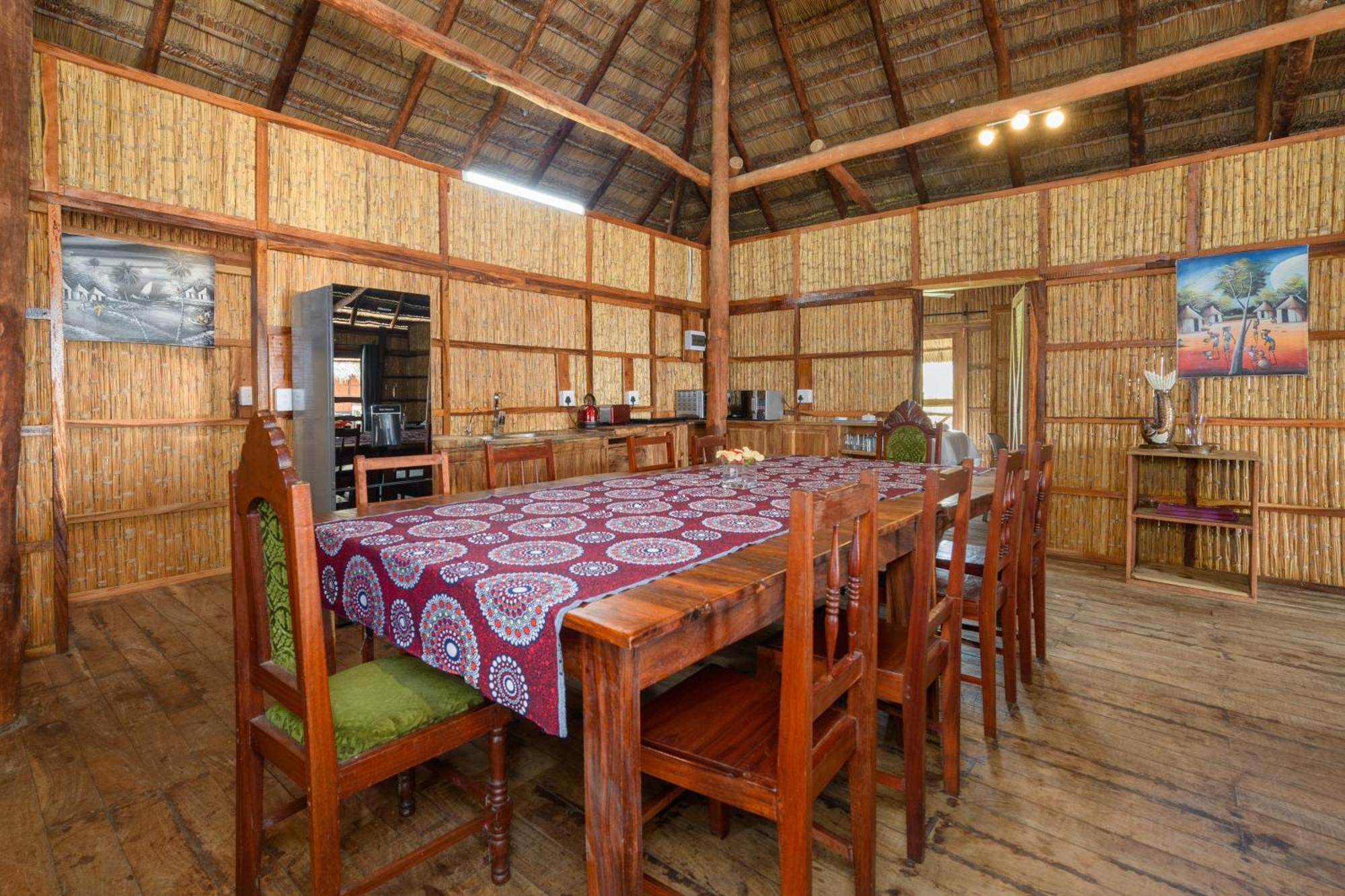 Ocean Pearl Beach Lodge Виланкулос Экстерьер фото