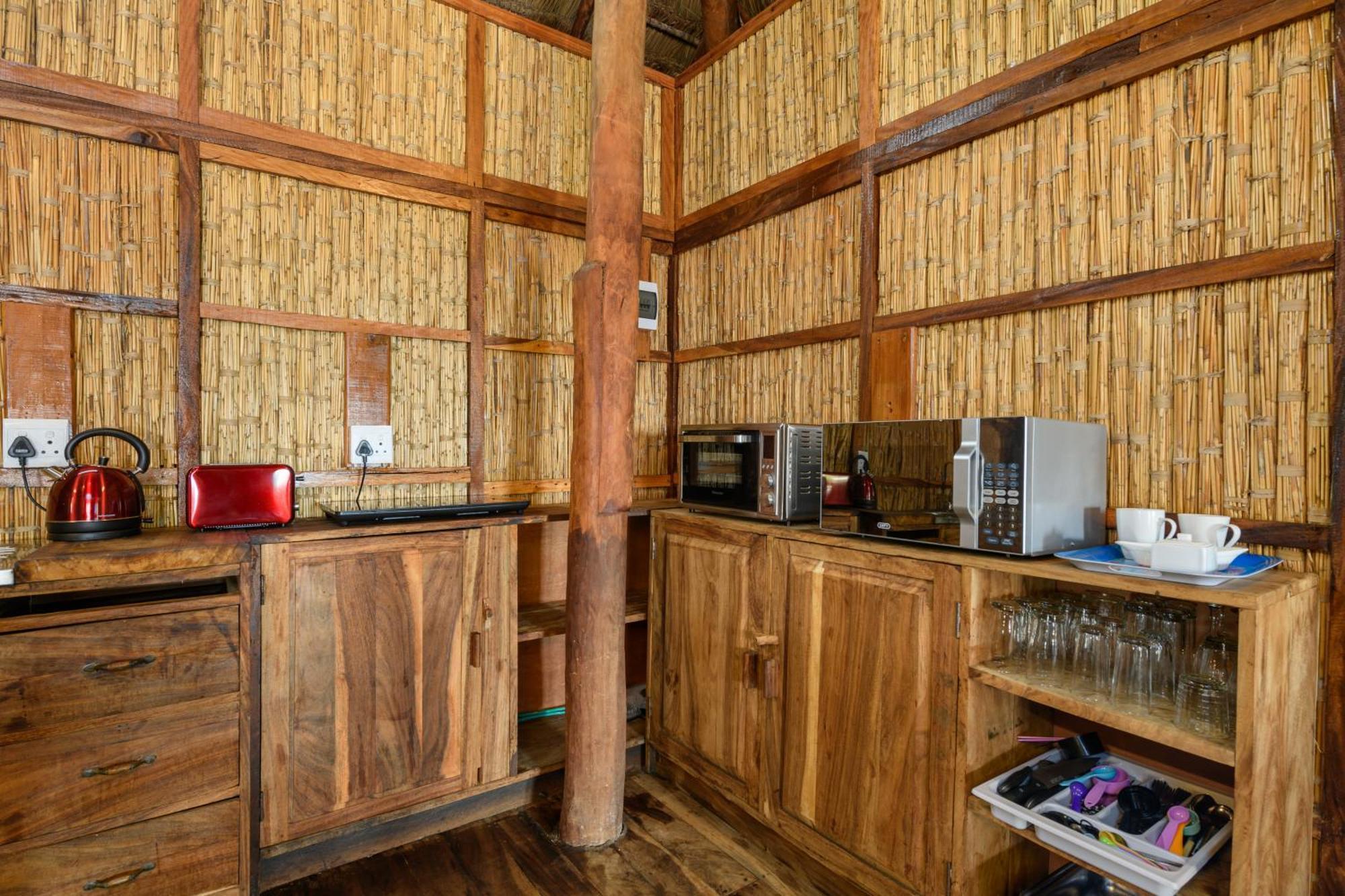Ocean Pearl Beach Lodge Виланкулос Экстерьер фото